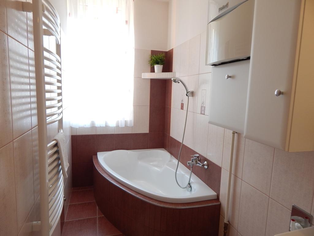 Boros Apartman Kőszeg Kültér fotó